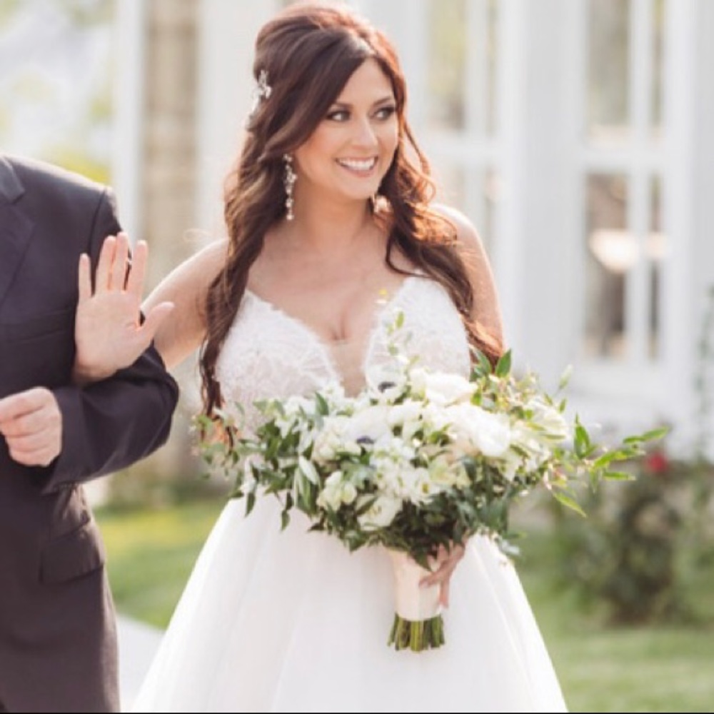 Wedding dress (Ivory)